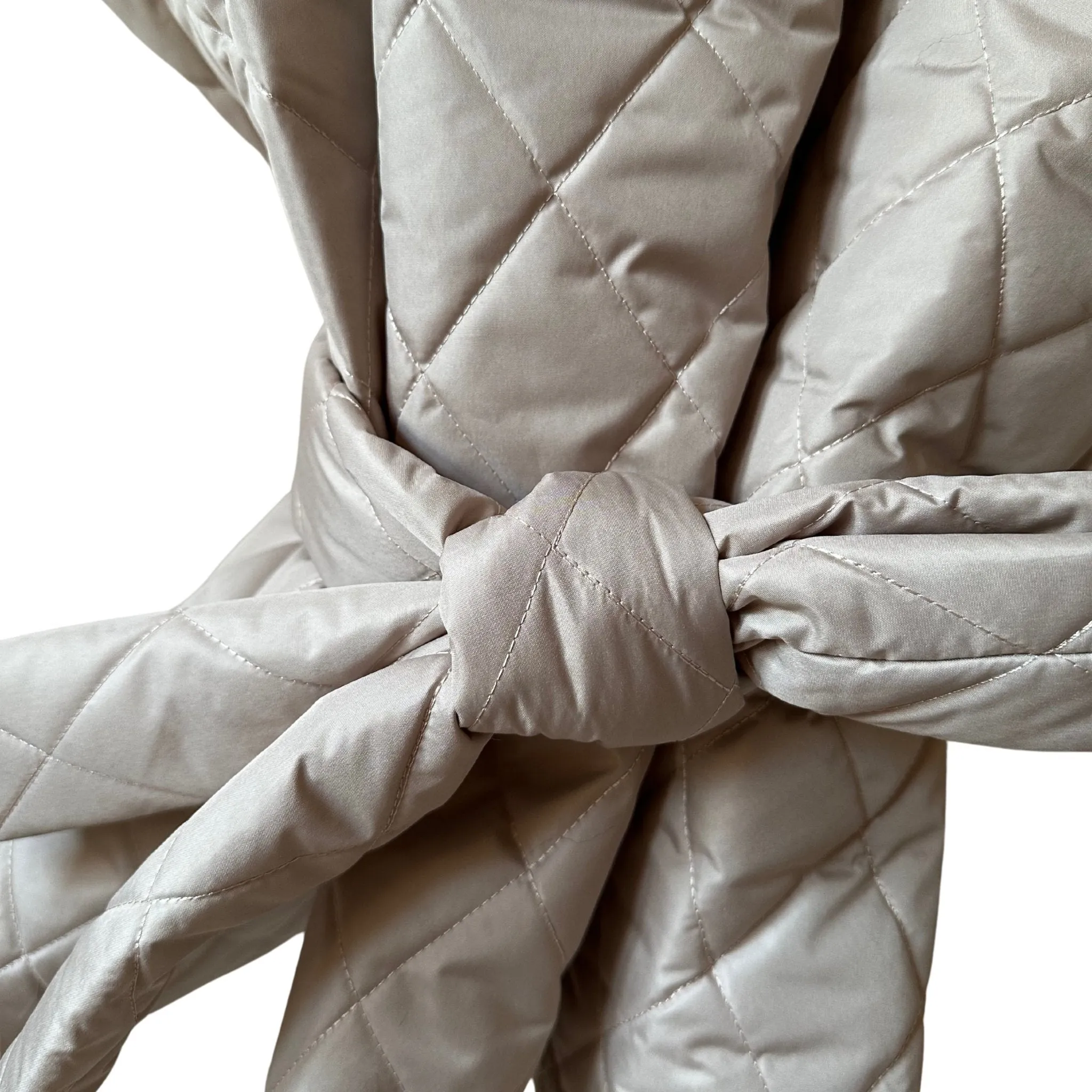 Beige Long Lagre Wide Scarf Puffer 25x80 inch with 2 pocket and Belt. Cape around shoulders wrap. Winter quilted shawl. Warm padded scarf. Down puffy scarves.