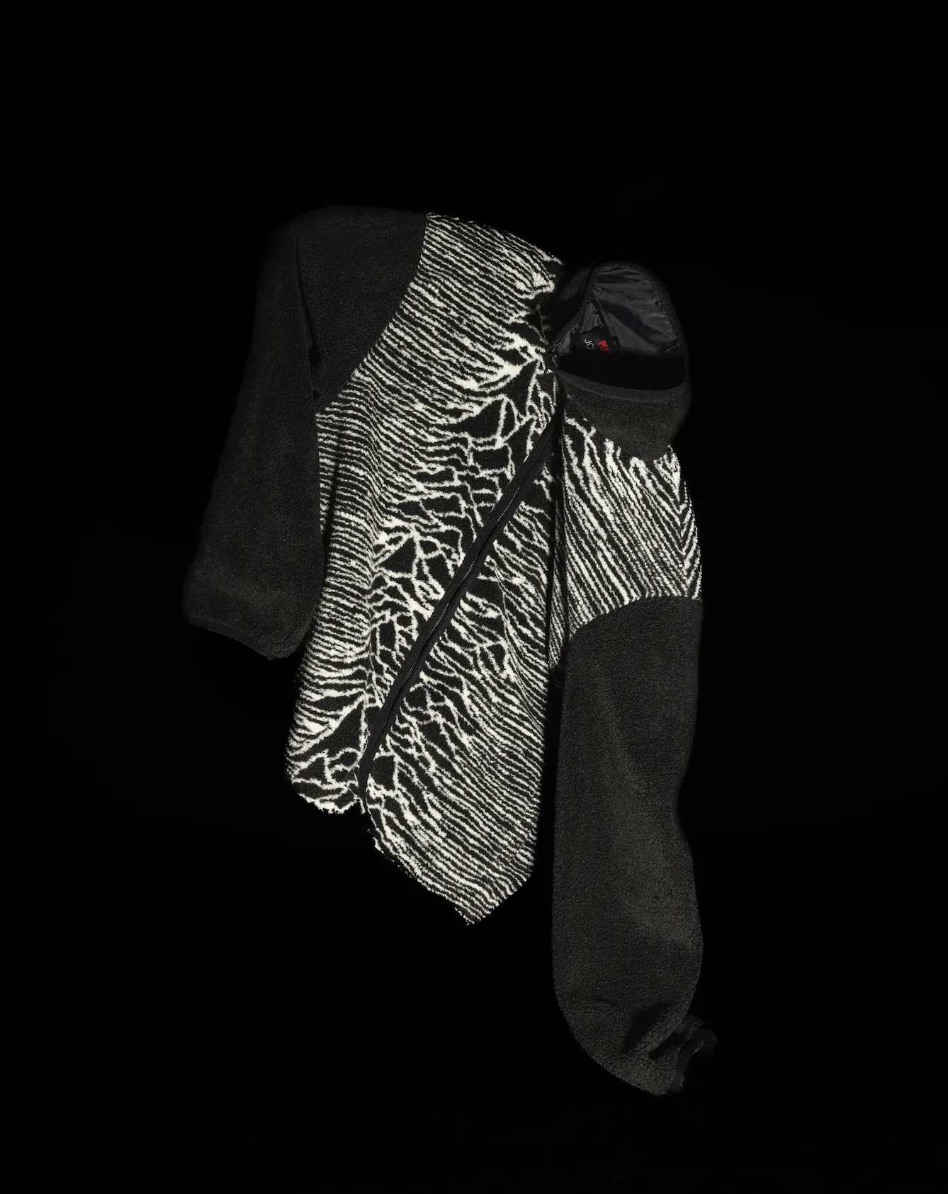 DISORDER FUZZY JACKET