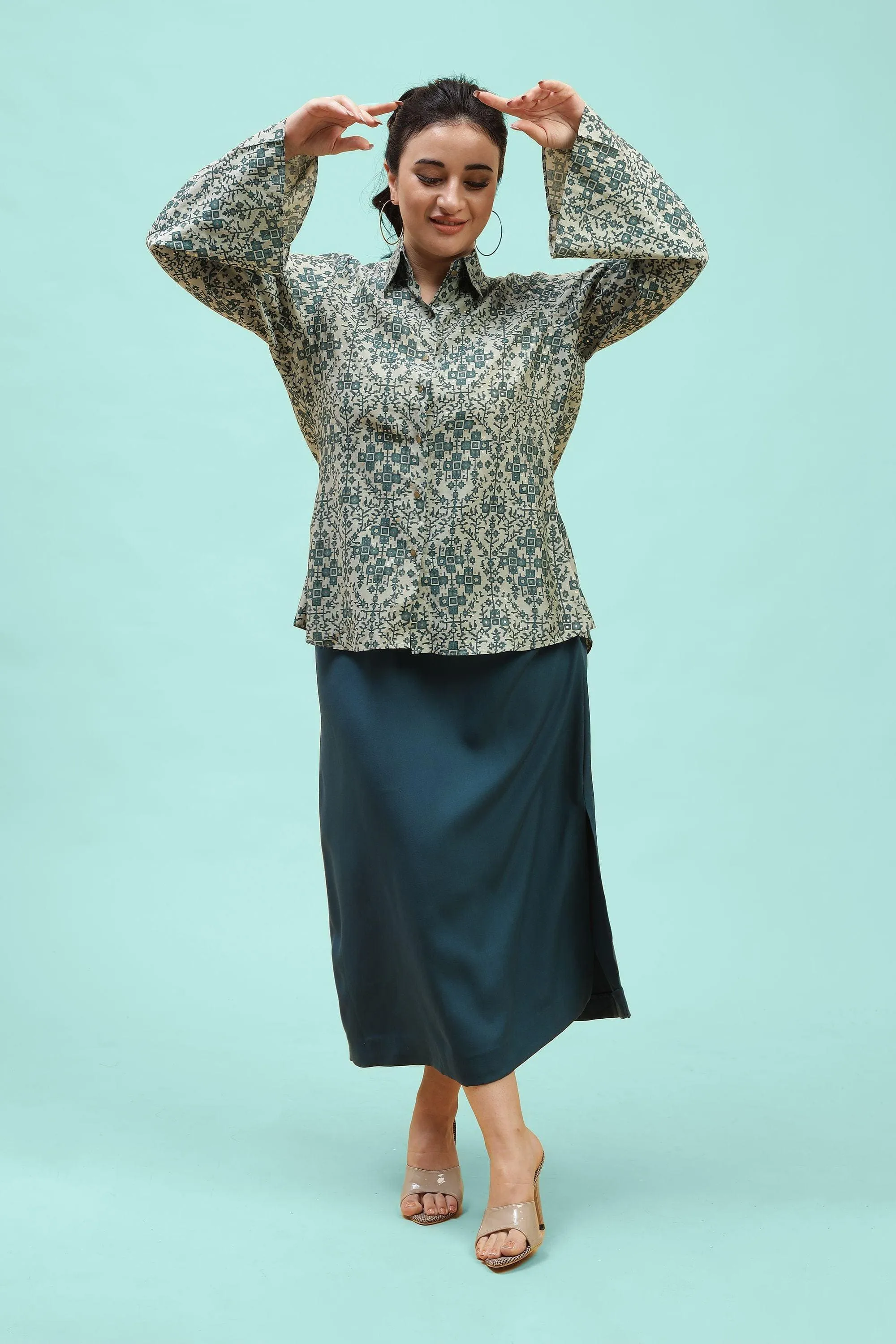 Plus Size Floral Printed Shirt Style Top